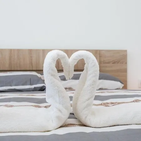 Nettes In Mit Eigenem Balkon Appartamento Baška